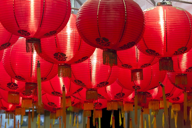 chinese-lanterns-1394958_640.jpg